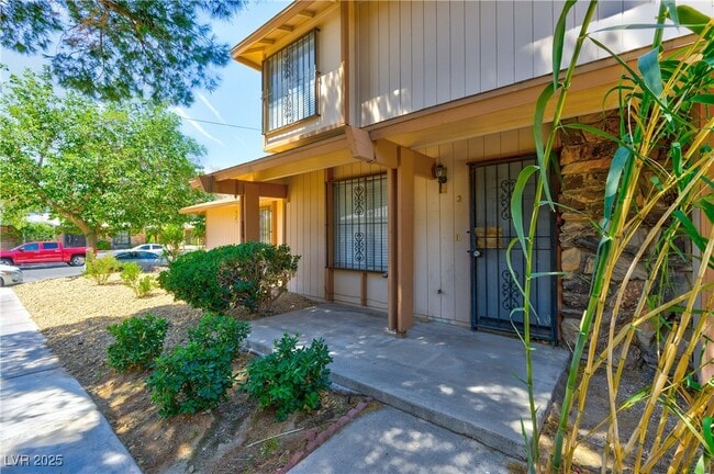 Photo - 1372 Lorilyn Ave Unidad 3