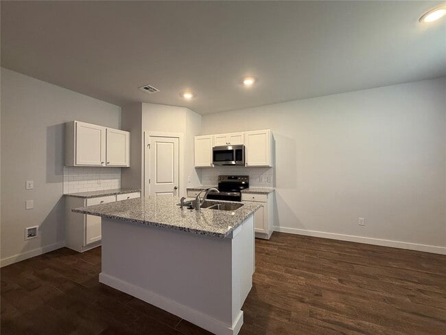 Photo - 17920 Lantana Loop