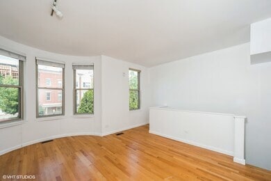 Photo - 730 W Eastman St