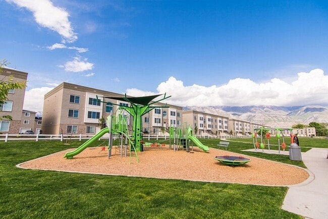 Photo - 531 S 850 E