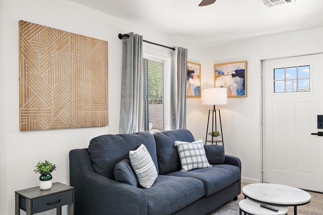 Photo - 2309 W Colter St Unit ID1244326P