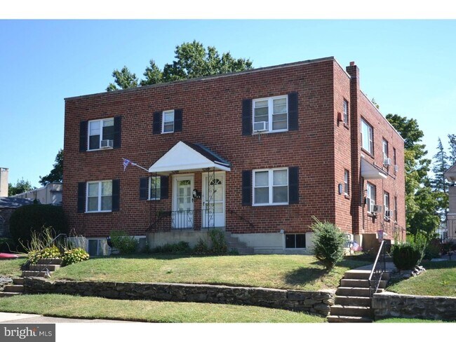 Photo - 9 East Park Road Townhome