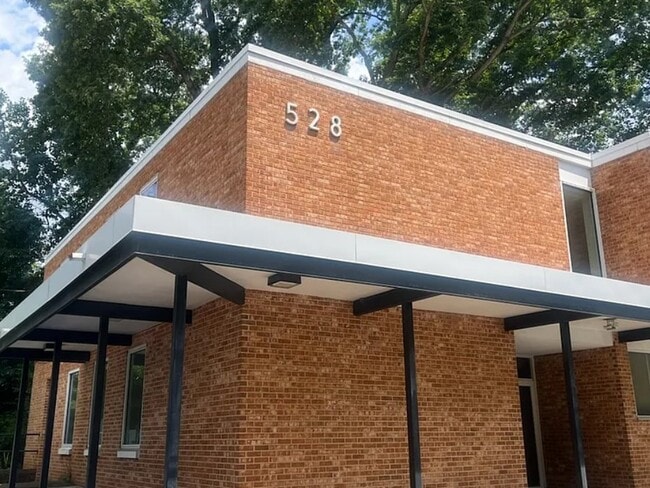 Building Photo - 528 Wade Ave Unit A Rental