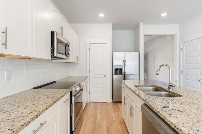 Photo - 4209 Aragorn Way