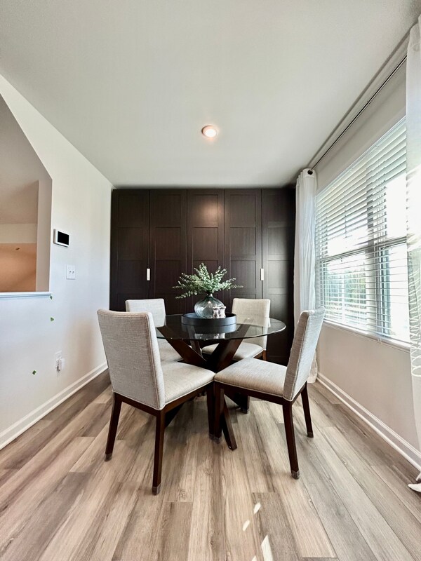 6137 Cutwater Cir