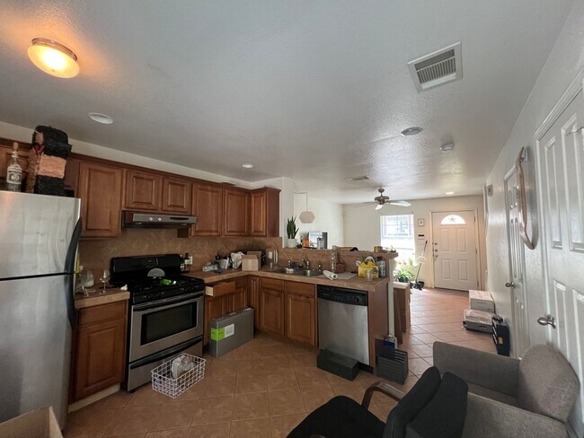 Photo - 5409 Evans Ave Unit B