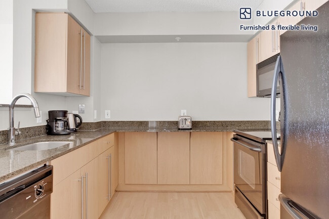 Photo - 4835 Cordell Ave Unit SI FL6-ID408