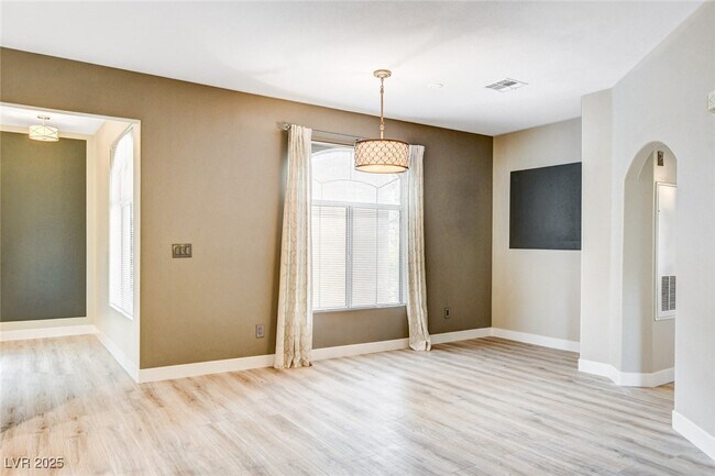 Photo - 8729 Red Brook Dr Unit 204