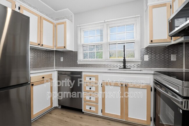 4601 Coronado Dr Unit B