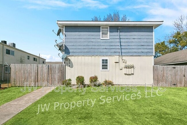 Photo - 204 Wilker Neal Ave