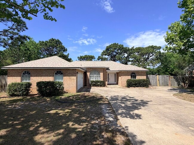 Photo - 1915 Sunrise Dr