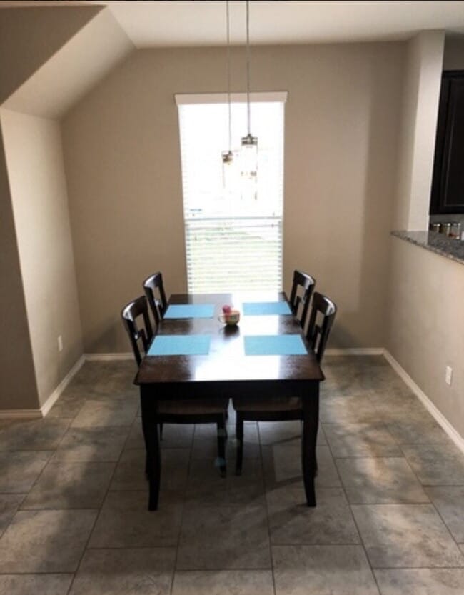 Photo - "Spacious 4-Bedroom Retreat with Granite Countertops & Private Movie Room in Selma, TX!"