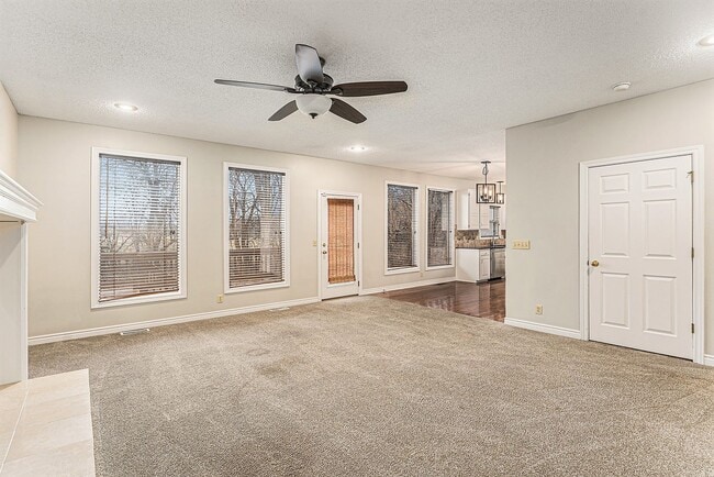 Photo - 4 Bed 5 Bath home creek view in back