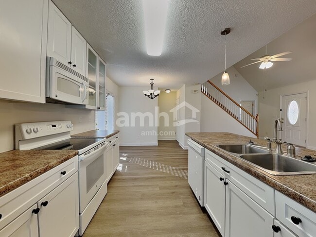 Photo - 5420 Springhouse Farm Rd