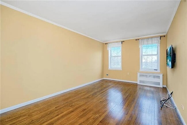 Photo - 6665 Colonial Rd