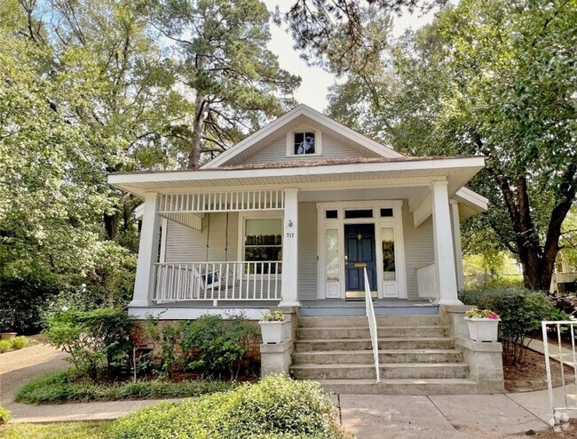 Building Photo - Historic Highland Beauty WITH Garage Apart... Rental