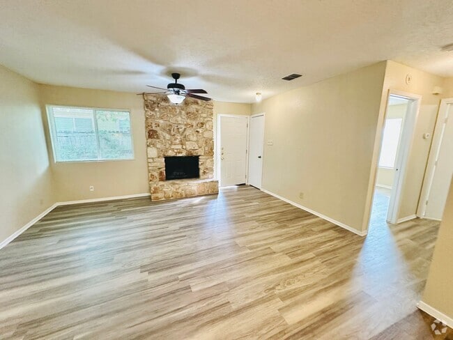 Building Photo - T080 TURT Unit Duplex - A Rental