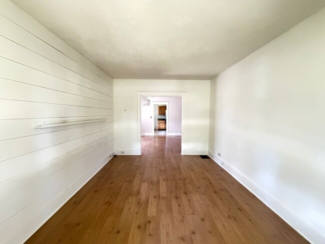 Photo - Spacious & Comfortable Two-Bedroom, and Bath House!