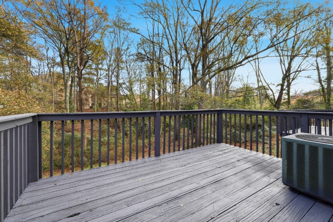 Photo - 1071-1073 Laurel Ln NW Unit 1073