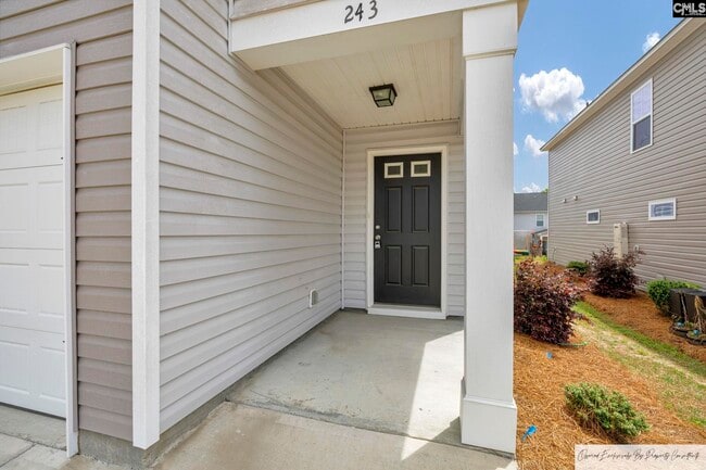 Photo - 243 Gum Swamp Trl