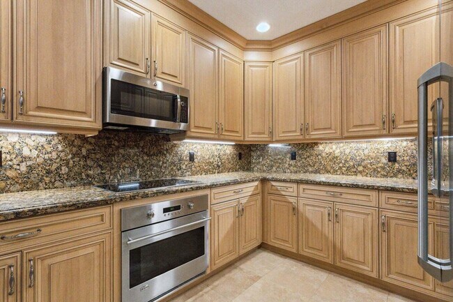 Photo - 3863 NE 22nd Way