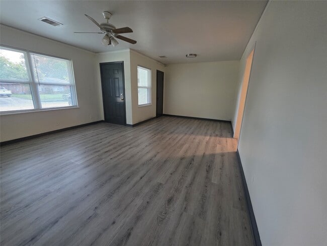 Building Photo - 4042 Omeara Dr Rental