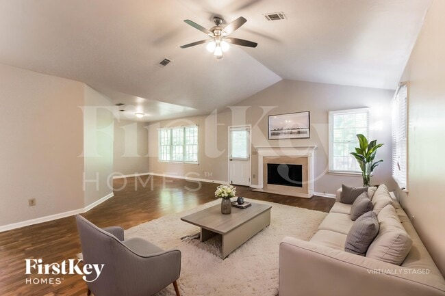 Photo - 594 Fortune Ridge Rd