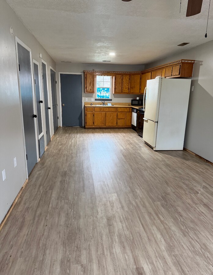 Photo - Townhouses - Exeter, MO Unit 2