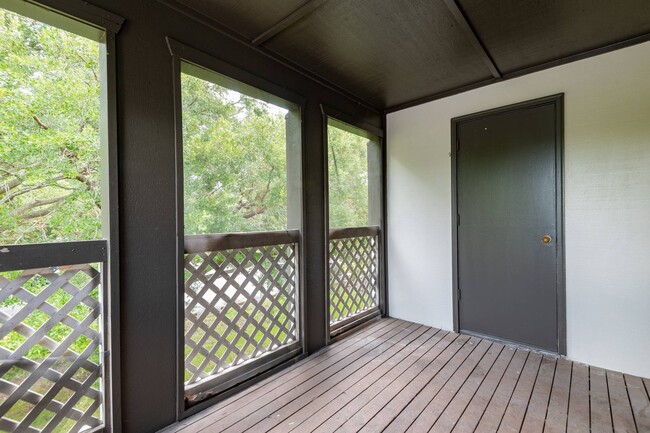 Screened Lanai with Large Storage Closet