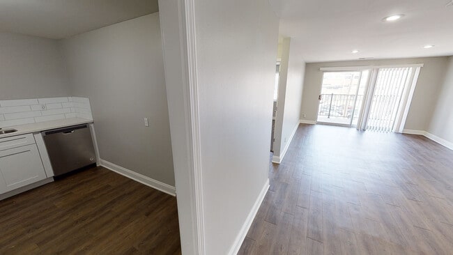 Photo - 4117 The Flats