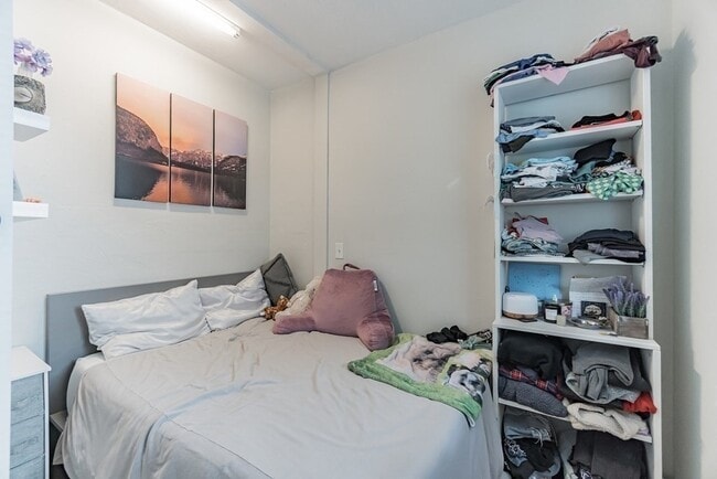 208 H St Unit 1