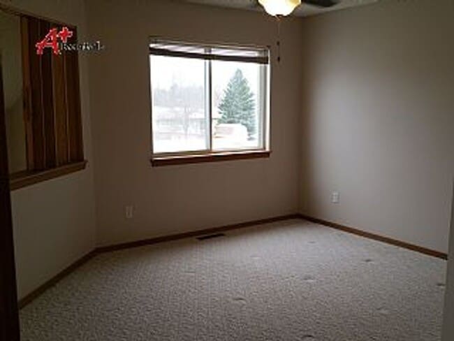 Photo - Three bedroom three bathroom Twin home.