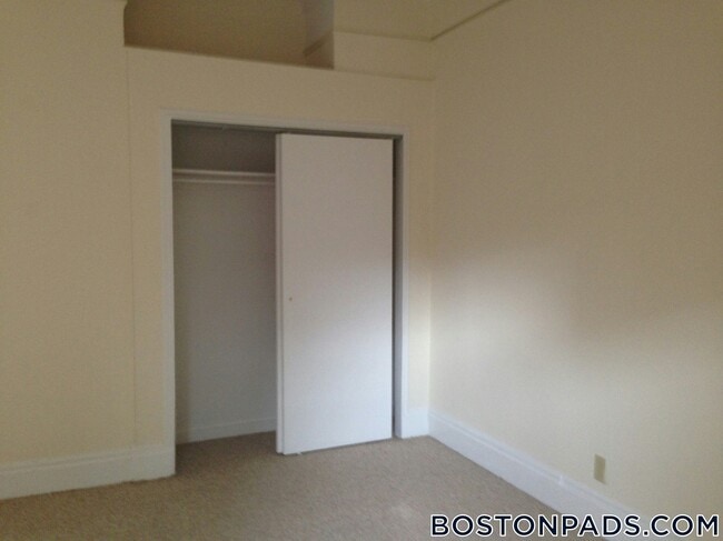 Photo - 62 Boylston St Unidad 718