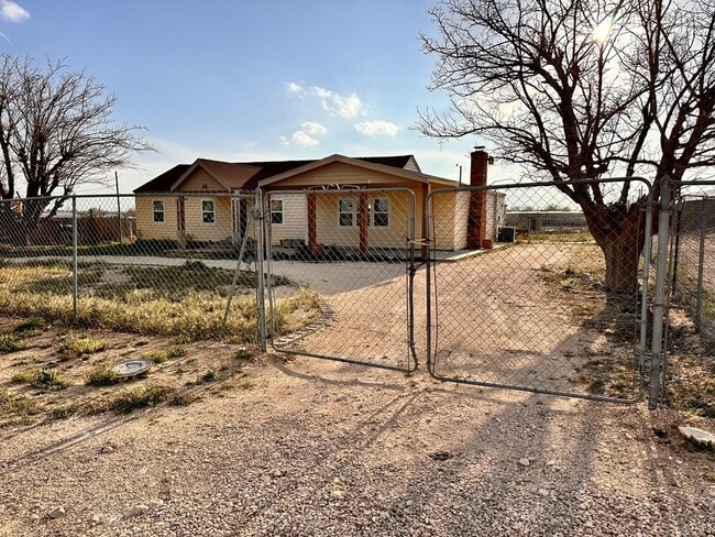 Photo - 2621 N Vega Ave