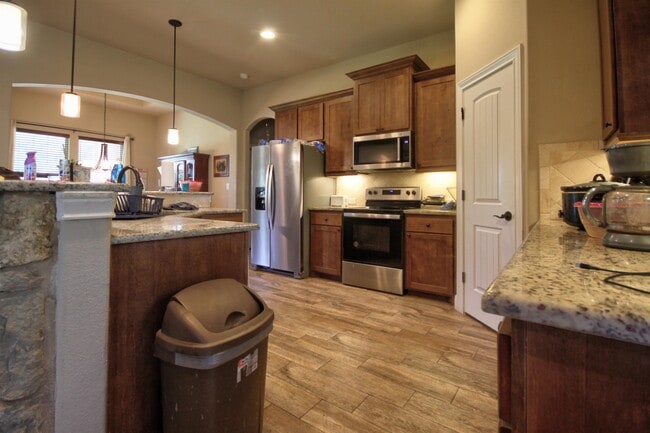 710 Panorama Dr