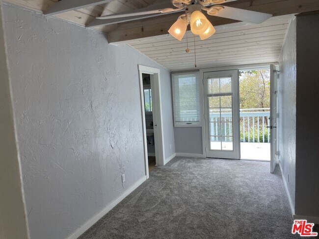 3949 Las Flores Canyon Rd Unit 3949
