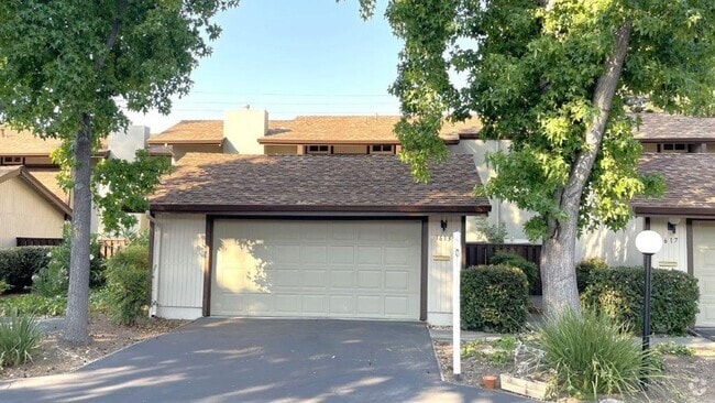 Building Photo - Walnut Creek! Highly desirable Countrywood... Rental