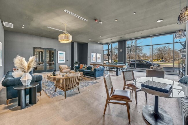 Photo - Albion Highland Park