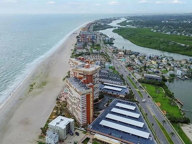 Building Photo - 17920 Gulf Blvd Unit 1401