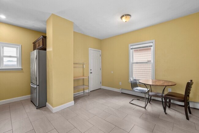 Photo - 329 Washington St Apartamento Unidad 2