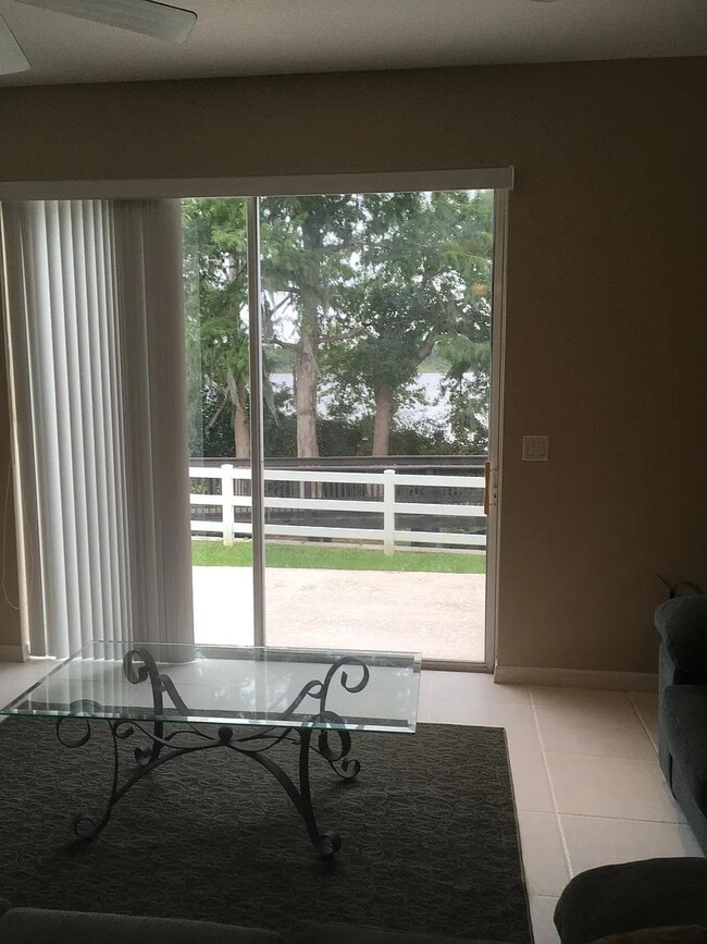 Photo - 10316 Fallsgrove St