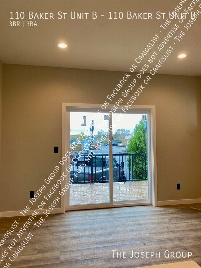 Photo - 110 Baker St Unit 110 Baker St B