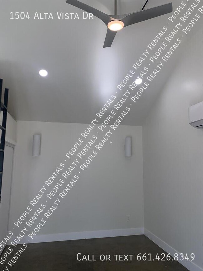 Photo - 1504 Alta Vista Dr