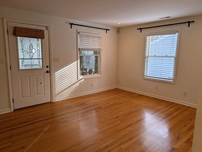 Photo - 7626 McGee St