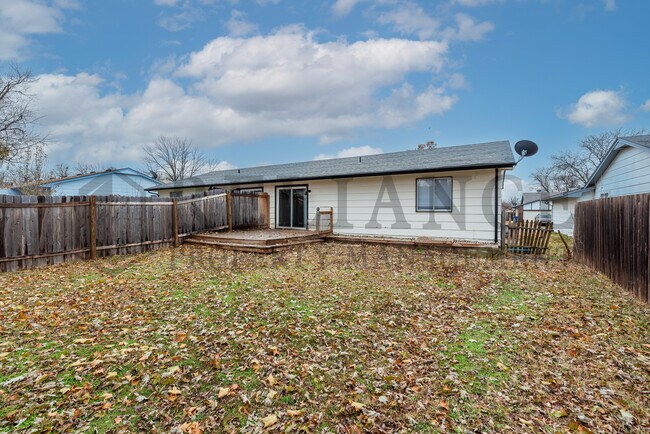 Photo - 8710 Lakeland Cir