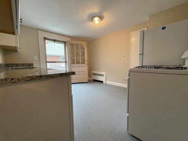 Photo - 73 Fuller St Unidad 2