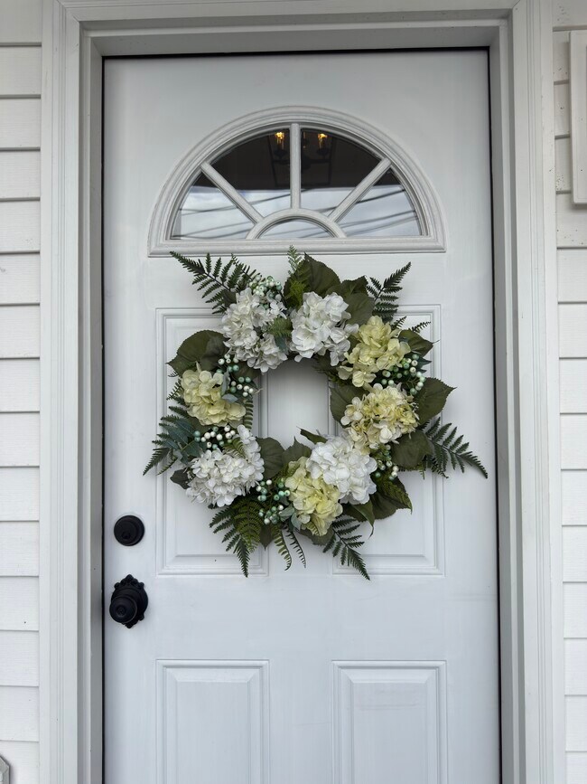 Photo - 1058 Forest Ave