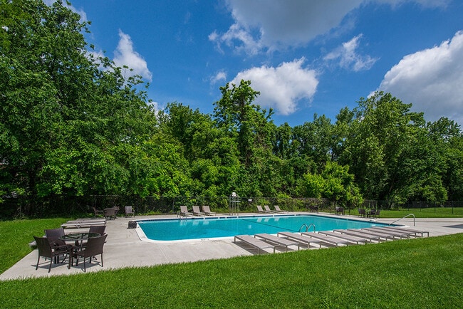 Photo - LaSalle Park Apartments