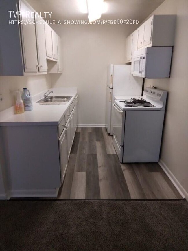 Photo - 3 Oberlin Ave