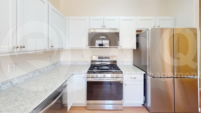 Photo - 11886 W Fontenelle Dr